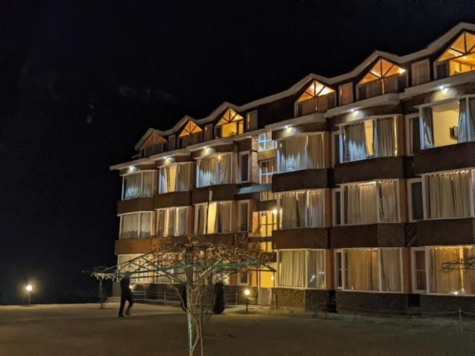 The Quiet Resort Pahalgam Exterior photo