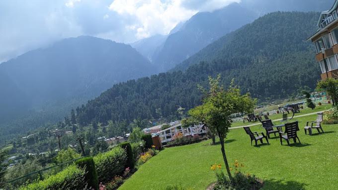The Quiet Resort Pahalgam Exterior photo