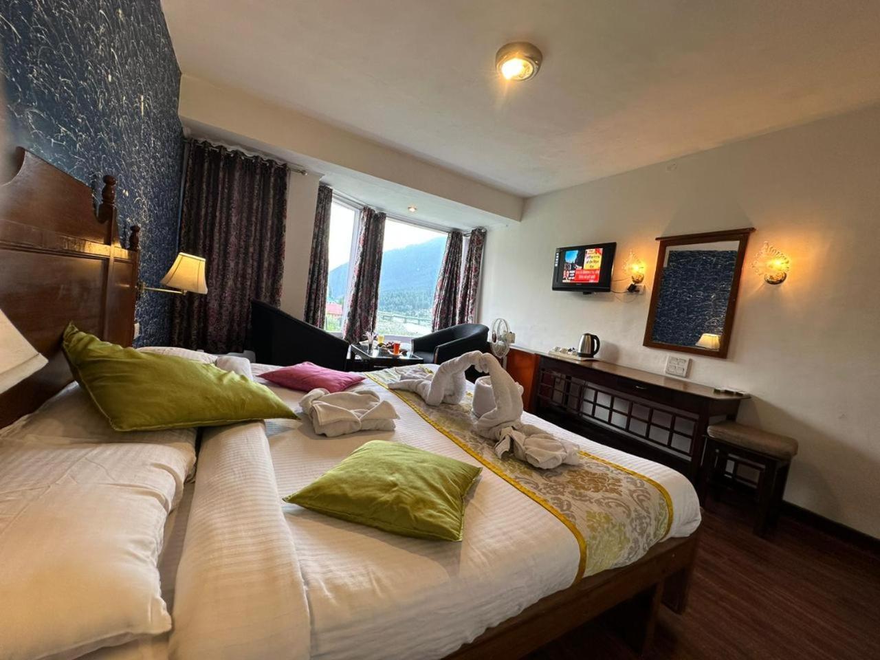 The Quiet Resort Pahalgam Exterior photo